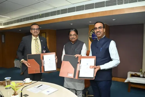 GSECL signs MoU with NPCIL for 4,000 MW nuclear plant at Dhuvaran