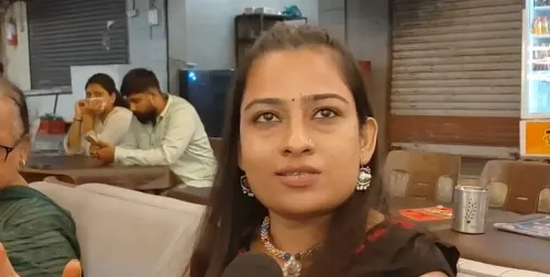वडोदरा गरबा 2026: 'शी टीम' की सुरक्षा छत्रछाया में महिला उद्यमियों का कारोबार फला-फूला