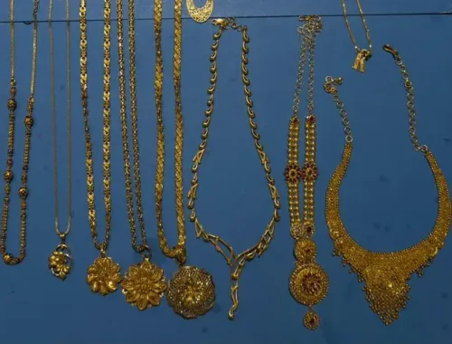 Ahmedabad Airport: 729g gold worth ₹98.78 lakh seized from Abu Dhabi passenger