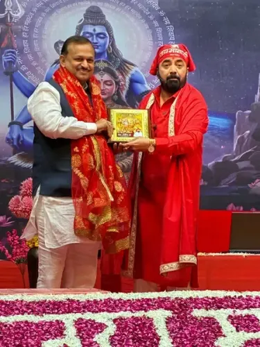 गुरु पूर्णिमा पर पारस जी महाराज का संदेश, "सनातन संस्कृति ही भारत की शक्ति है"