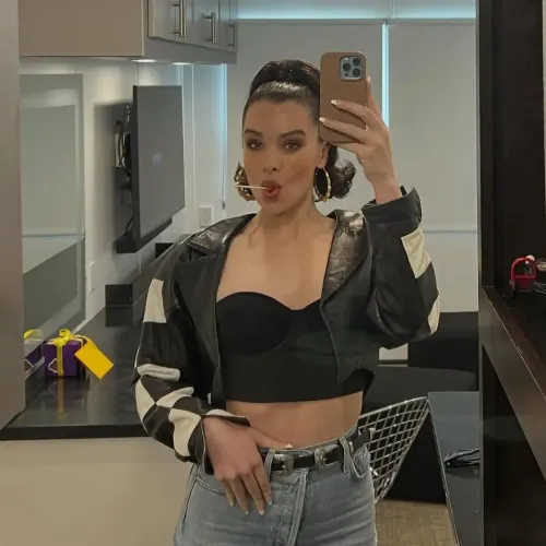 Is Hailee Steinfeld Preparing to Welcome Her First Baby?