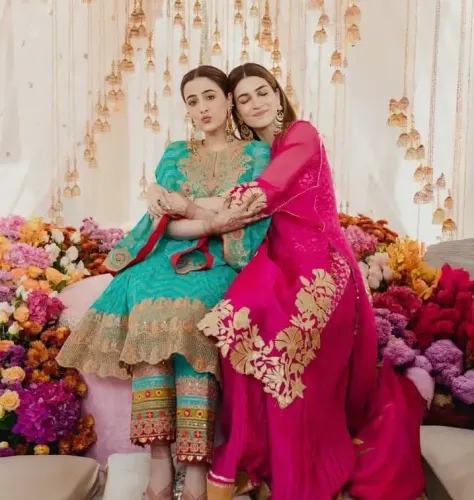 क्या कृति सेनन ने बहन नूपुर की शादी में धमाल मचाया?