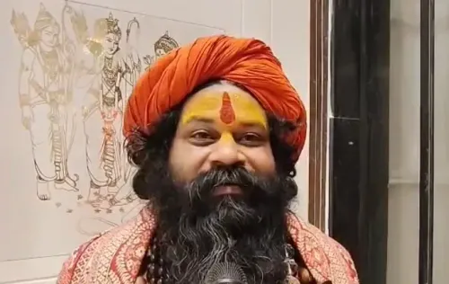 महंत राजू दास ने कीर्ति आजाद के बयान की आलोचना की, राजनीति पर सवाल उठाए