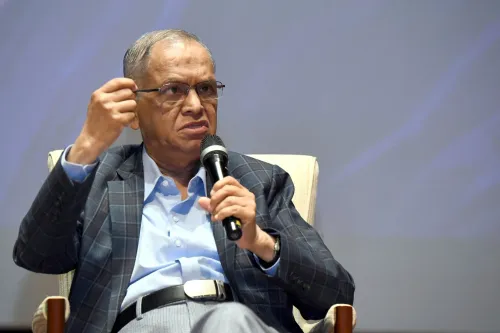 क्या हैप्पी बर्थडे नारायण मूर्ति: 10,000 रुपए से शुरुआत कर छोटे से स्टार्टअप 'इन्फोसिस' को अरबों डॉलर की कंपनी बना दिया?