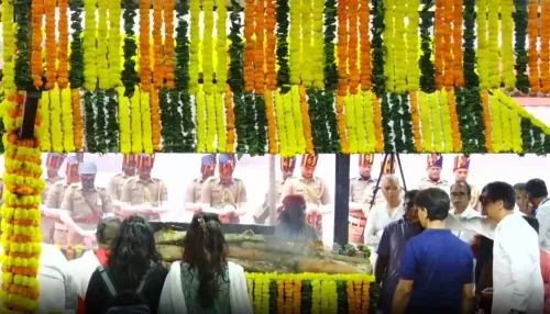 आशा भोसले को अंतिम विदाई: एक युग का समापन