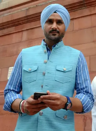 Why Did Harbhajan Singh Criticize Children For Desecrating The Tricolour In Canada?