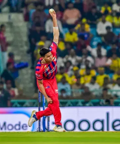 Akash Singh's 3-26 powers LSG to 7-wicket win over CSK in IPL 2026