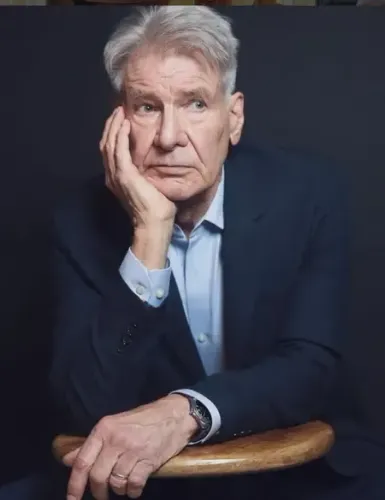 Harrison Ford Shares Hilarious Take on Love Life