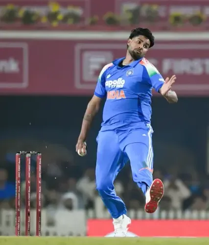 हर्षित राणा को आईसीसी ने लगाई फटकार, रांची वनडे से जुड़ा है मामला 