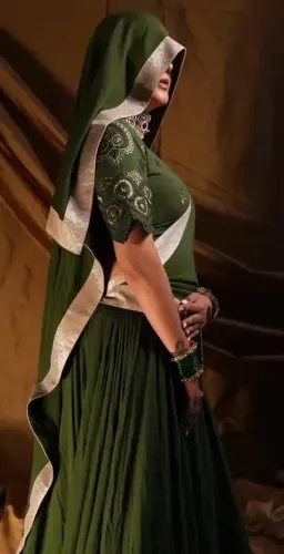 हरियाली तीज पर सपना ने अपनाया देसी लुक, शेयर की तस्वीरें