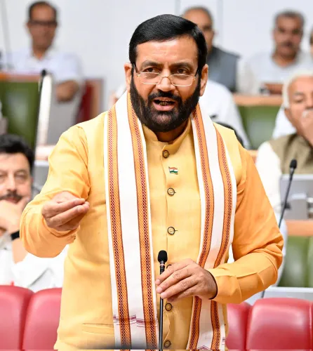 क्या हरियाणा के मुख्यमंत्री नायब सैनी साइकिल से विधानसभा पहुंचकर नशे के खिलाफ जागरूकता का संदेश दे रहे हैं?