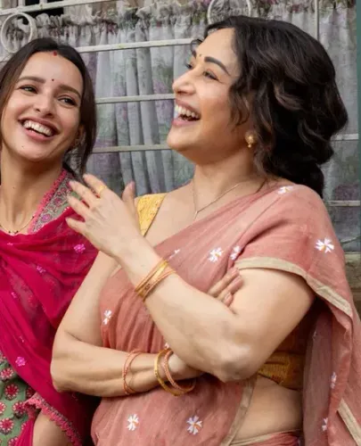 माधुरी दीक्षित: 'मां बहन' में पितृसत्ता को चुनौती, बोलीं — हँसाते हुए समाज का सच दिखाना ज़्यादा असरदार