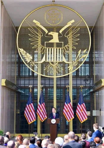 क्या अमेरिकी राजदूत सर्जियो गोर का मुंबई दौरा सफल रहा?