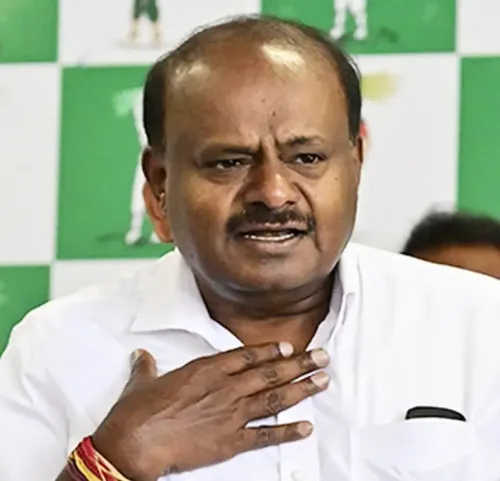 HD Kumaraswamy Critiques Siddaramaiah for Supporting Kuruba Community