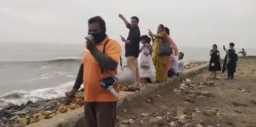 Cyclone Arnab triggers heavy rain warning for south Bengal, 5 flights cancelled at Kolkata airport
