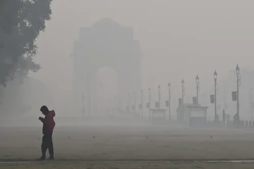 Is Heavy Smog Covering Delhi-NCR Signaling a Health Crisis?