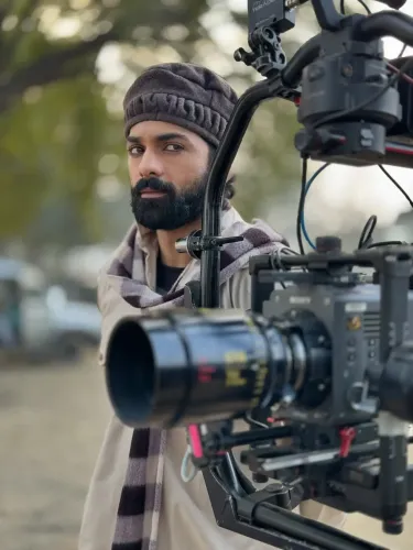 क्या ताहा शाह ने 'हीरामंडी' के बाद फिर जीता दिल? फिल्म 'पारो' ऑस्कर 2026 की रेस में शामिल!