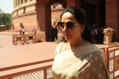 Hema Malini Reflects on Asha Bhosle's Passing as an Irreplaceable Loss