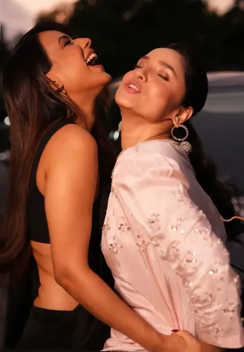 Did Nia Sharma and Ankita Lokhande Really Fail at a Photoshoot?