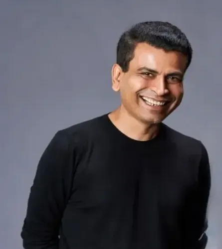 क्या हाई-कॉन्सेप्ट सिनेमा में <b>डर</b>, <b>प्यार</b>, <b>उम्मीद</b> और <b>संघर्ष</b> जैसी भावनाओं का अनुभव होना जरूरी है: सूरज सिंह?