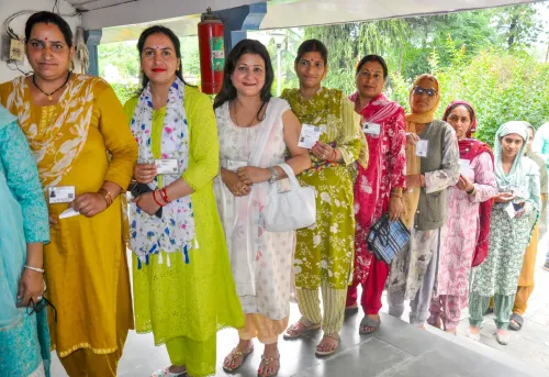 हिमाचल प्रदेश पंचायत चुनाव तीसरा चरण: 1,189 पंचायतों में मतदान जारी, दोपहर 3 बजे तक होगी वोटिंग