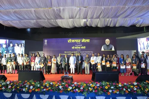 रोजगार मेला: राम मोहन नायडू ने विशाखापत्तनम में 200 युवाओं को नियुक्ति पत्र सौंपे, देशभर में 51,000 से अधिक युवाओं को नौकरी
