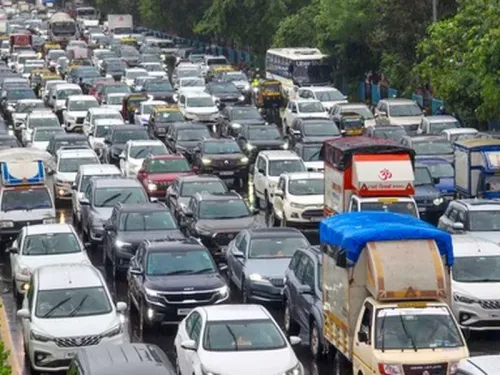 मारुति सुजुकी की जून बिक्री 2,00,390 यूनिट्स के पार, टोयोटा में 7% उछाल; हुंडई ने आग के बावजूद 51,335 यूनिट्स बेचीं
