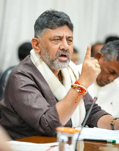 क्या बल्लारी हिंसा के दोषियों को सजा मिलेगी? डीके शिवकुमार ने कहा- कांग्रेस विधायक भारत रेड्डी के साथ खड़ी है