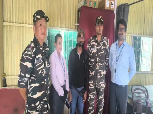 भारत-नेपाल सीमा पर एक्सपायर्ड वीजा के साथ बांग्लादेशी नागरिक गिरफ्तार, SSB ने पानीटंकी पुल पर पकड़ा