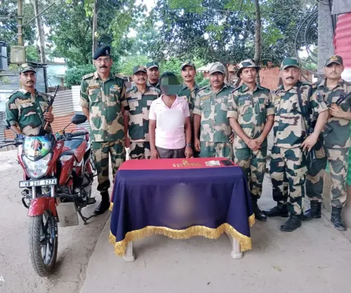 क्या भारत-बांग्लादेश सीमा पर तस्कर गिरफ्तार होकर 2.43 करोड़ का सोना जब्त किया गया?