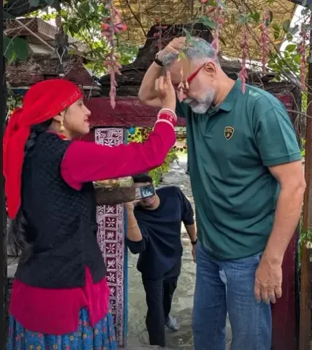 अनुभव सिन्हा ने शुरू की 'चल पिक्चर चले' यात्रा, पहुंचे उत्तराखंड