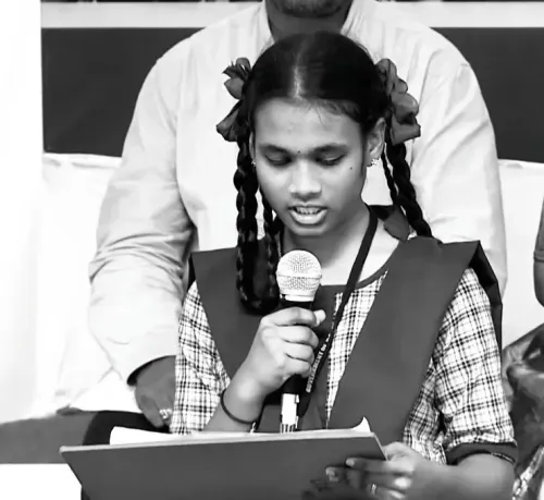 मुर्रम शिवानी: CM चंद्रबाबू नायडू के साथ मंच साझा करने वाली 10वीं की छात्रा ने की आत्महत्या