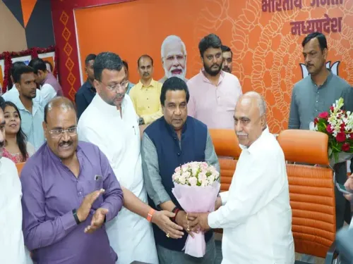 राकेश सिंह यादव भाजपा में शामिल: मध्य प्रदेश कांग्रेस के पूर्व महासचिव ने थामा भगवा दामन