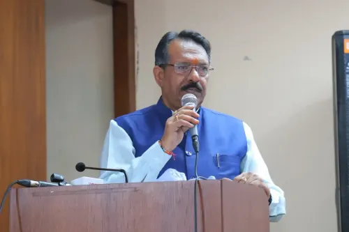 राहुल गांधी का सुप्रीम कोर्ट मार्च: BJP के हर्ष मल्होत्रा बोले — 'याचिका का नैतिक अधिकार खो दिया'