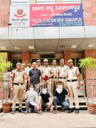 दिल्ली पुलिस ने 24 घंटे के अंदर मर्डर केस सुलझाया, 20 साल के युवक की हत्या के आरोप में तीन गिरफ्तार