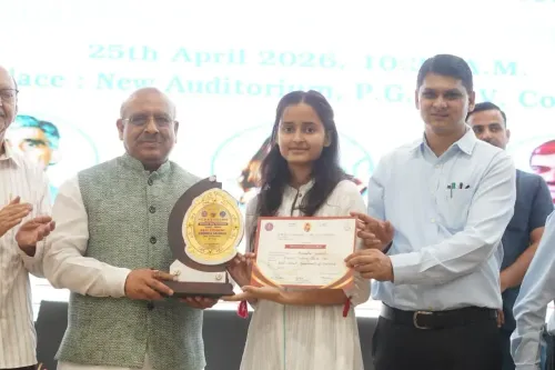 चरित्र निर्माण पर स्पीकर विजेंद्र गुप्ता का युवाओं को संदेश — 'डिग्री नहीं, चरित्र बनाएगा विकसित भारत'