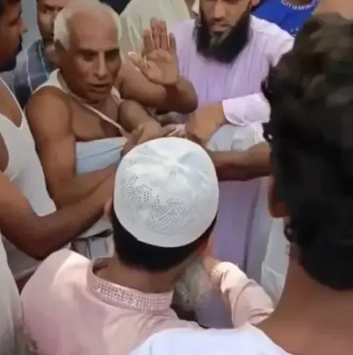बांग्लादेश में झूठे ईशनिंदा के आरोप में हिंदू नाई पर भीड़ का हमला क्यों हुआ?