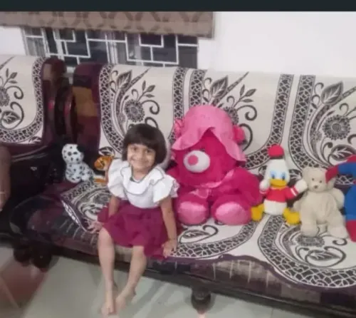 हैदराबाद: 5 साल की मोसेस ऑरेली की अपहरण के बाद हत्या, निकाले गए सिक्योरिटी गार्ड विक्रम पर शक