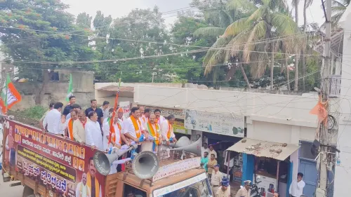 हावेरी में कानून-व्यवस्था ध्वस्त: बोम्मई का कांग्रेस सरकार पर तीखा हमला, BJP की विरोध रैली