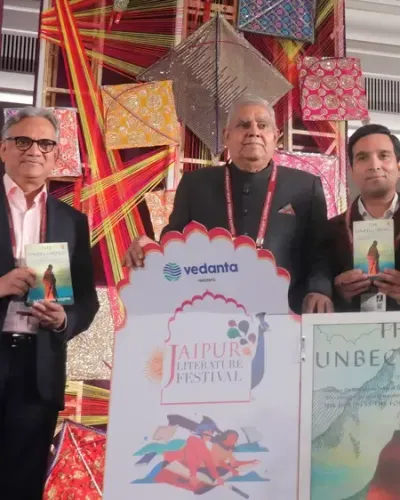 क्या जयपुर लिटरेचर फेस्टिवल में पूर्व उपराष्ट्रपति धनखड़ ने 'द अनबीकमिंग' का विमोचन किया?