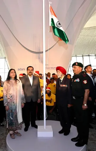 क्या नवी मुंबई अंतरराष्ट्रीय हवाई अड्डे का शुभारंभ देश के नायकों की सराहना है?