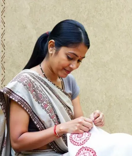 हैंडलूम हैकाथॉन 2026 लॉन्च: हथकरघा क्षेत्र में नवाचार के लिए 1 अगस्त को IIT दिल्ली में ग्रैंड फिनाले
