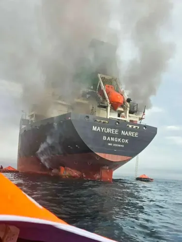 ग्रीस और जर्मनी ने हॉर्मुज जलडमरूमध्य में सैन्य भागीदारी से किया इनकार