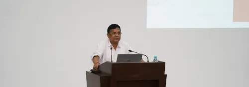 नीति आयोग में ऐतिहासिक नियुक्ति: पीएम मोदी ने प्रो. गोवर्धन दास को सराहा, दलित किसान परिवार से नीति निर्माण तक का सफर