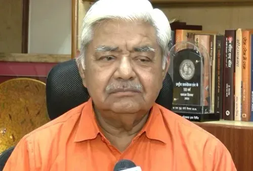 राम मंदिर चढ़ावा विवाद: विहिप अध्यक्ष आलोक कुमार का विपक्ष पर तंज — 'सबूत हैं तो जांच में मदद करें'