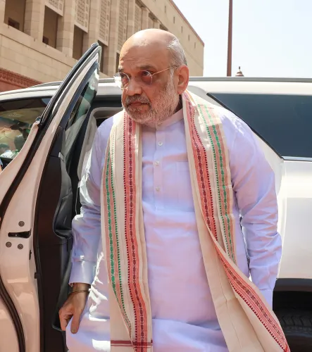 गृह मंत्री अमित शाह ने एनसीबी की 73 ड्रग्स अपराधियों को सजा दिलाने के लिए प्रशंसा की