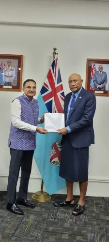 भारत और फिजी ने द्विपक्षीय संबंधों और आपसी हितों के मुद्दों पर चर्चा की