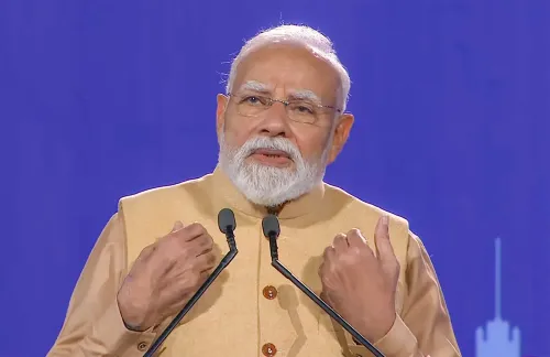 भारत 'चिप्स से शिप्स तक' मैन्युफैक्चरिंग इकोसिस्टम बना रहा, 6जी पर भी तेज़ी: PM मोदी