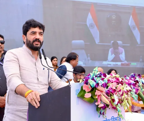 भारत में पायलटों की संख्या 11,000 पार; महिला पायलटों की संख्या 1,900 के करीब