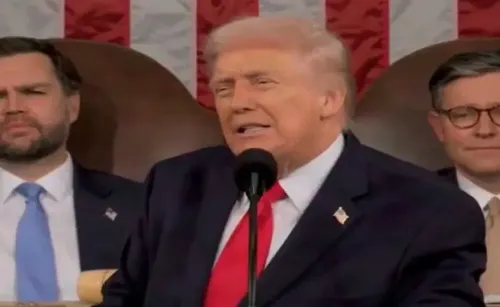 ईरान नीति पर अमेरिका में सियासी टकराव: ट्रंप के समर्थक रिपब्लिकन और सीमित सैन्य कार्रवाई पर अड़े डेमोक्रेट